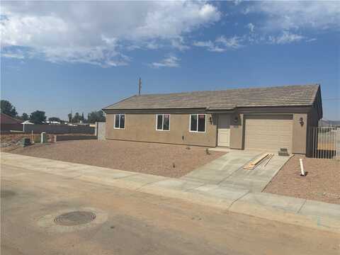4921 N Famoso Drive, Kingman, AZ 86409
