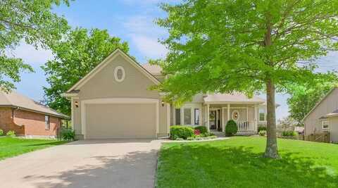 913 SW Georgetown Drive, Lees Summit, MO 64082