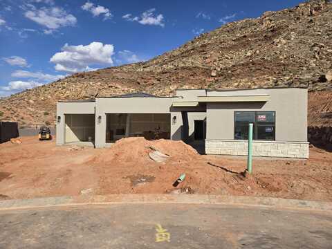 3716 E Padre Cv, Washington, UT 84780