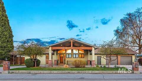 3736 N Mountain View Dr, Boise, ID 83704