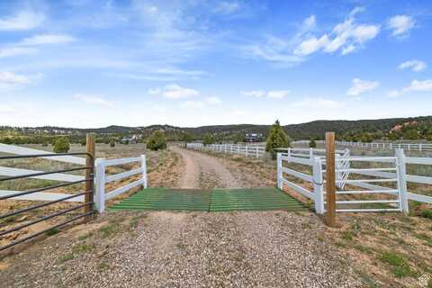 4150 W PINK CLIFFS, Hatch, UT 84735