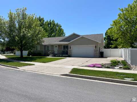 1382 S 100 E, Payson, UT 84651
