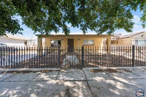 1053 Ea D St, Brawley, CA 92227
