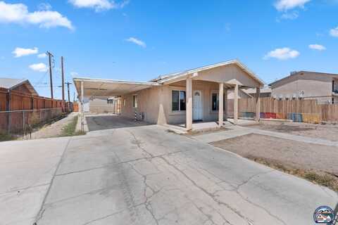 226 Maple Ave, El Centro, CA 92243