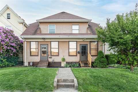 1146/1146 1/2 Race St, Connellsville, PA 15425