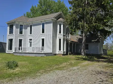 318 W Buckeye Street, Belle Center, OH 43310