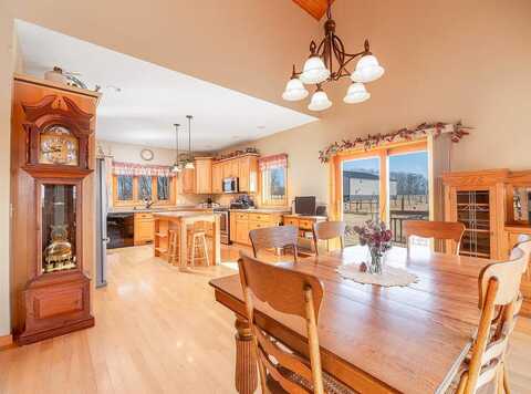 Port, REESEVILLE, WI 53579