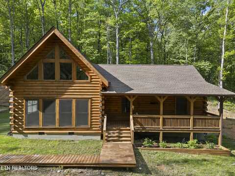 738 Saw Mill Rd, Monterey, TN 38574