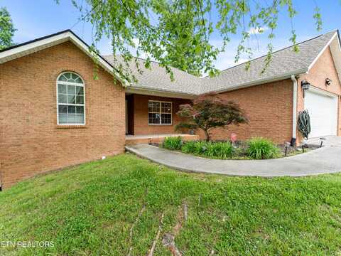8135 Chestnut Hill Lane, Knoxville, TN 37924