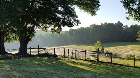 1108 Nations Road, Hodges, SC 29653