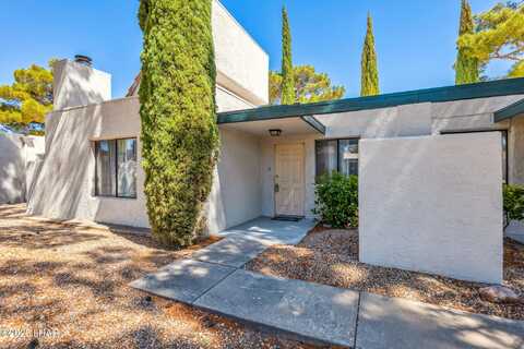 2112 Golf Dr, Kingman, AZ 86401
