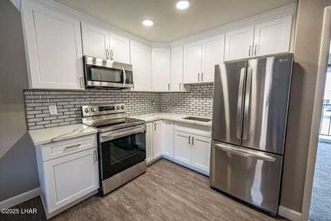 276 Lake Havasu Ave S, Lake Havasu City, AZ 86403