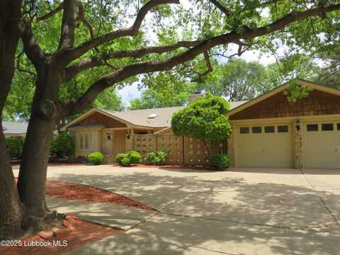 6805 Norfolk Avenue, Lubbock, TX 79413