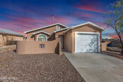 3701 Stoneway Road, Las Cruces, NM 88012