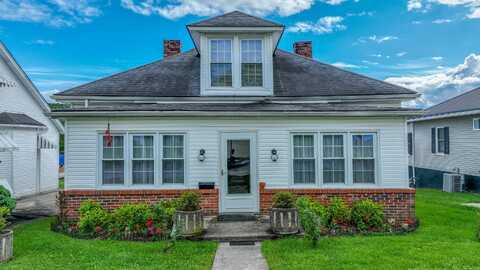 605 Elm Street, Ravenna, KY 40472