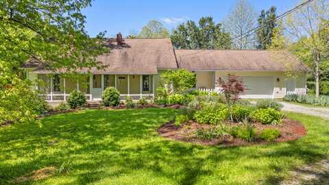1981 Glensboro Road, Lawrenceburg, KY 40342