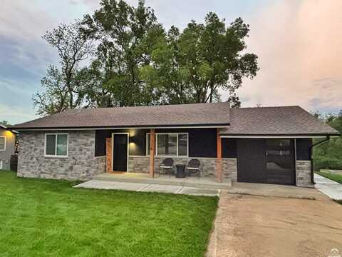 734 Ash Street, Eudora, KS 66025