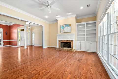 1817 ROANOKE LANE, AUBURN, AL 36830
