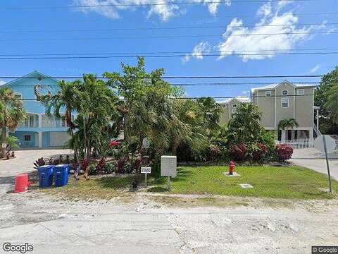 Overseas, SUMMERLAND KEY, FL 33042