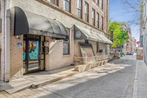 95 S MAIN, Memphis, TN 38103