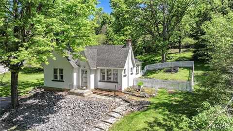 931 Sugarloaf Hill Road, Dupo, IL 62239