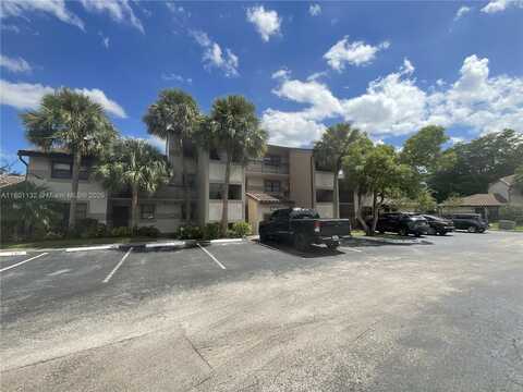 9795 Nob Hill Ct, Sunrise, FL 33351