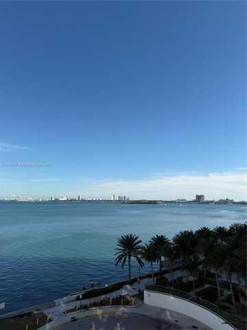 555 NE 30th St, Miami, FL 33137
