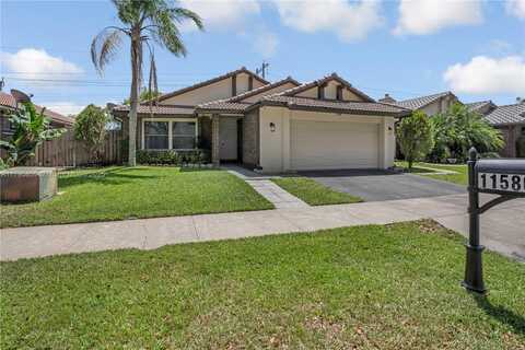 11580 S Quayside Dr, Cooper City, FL 33026
