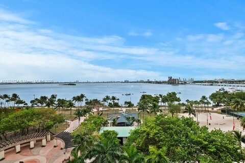 488 NE 18th St, Miami, FL 33132