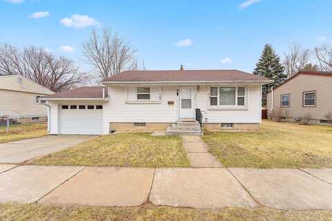 Charles, REEDSBURG, WI 53959