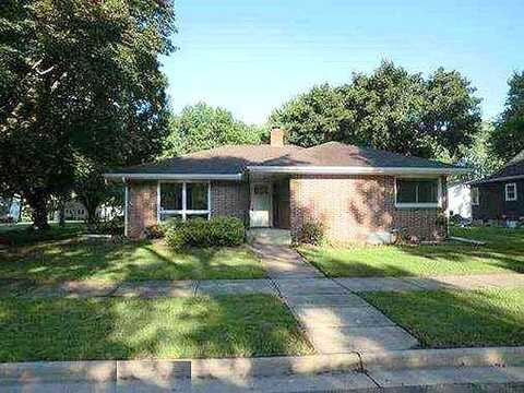 1St, GAYLORD, MN 55334