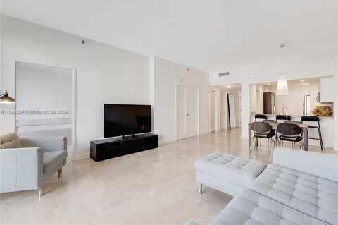201 Crandon Blvd, Key Biscayne, FL 33149