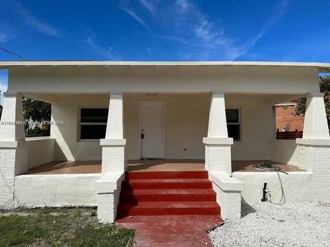 729 SW 3rd St, Miami, FL 33130