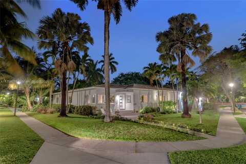 5550 N Bayshore Dr, Miami, FL 33137