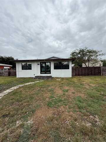 685 NW 14th St, Homestead, FL 33030