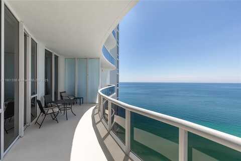 16001 Collins Ave, Sunny Isles Beach, FL 33160