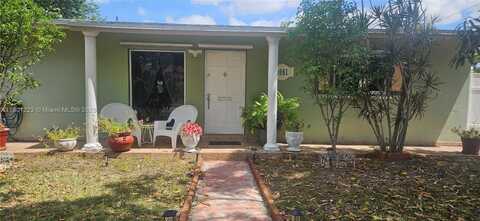 3981 NW 173rd Ter, Miami Gardens, FL 33055