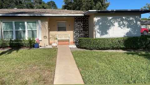 1022 Circle Dr., Delray Beach, FL 33445