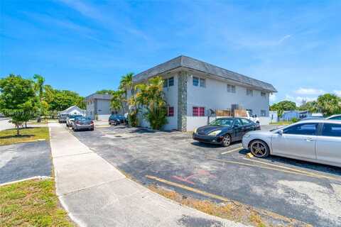 300 NE 1st Ct, Hallandale Beach, FL 33009