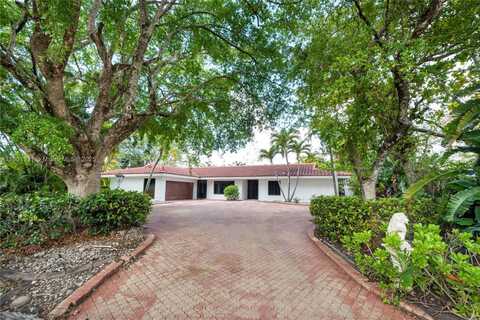 2800 Palmer Dr, Hollywood, FL 33021