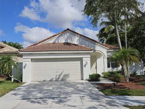 712 JUNIPER LN, Weston, FL 33327