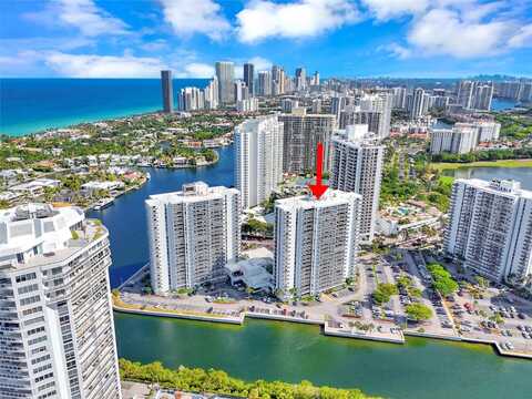20505 E Country Club Dr, Aventura, FL 33180