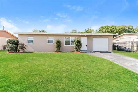 4850 Andros Dr, West Palm Beach, FL 33407