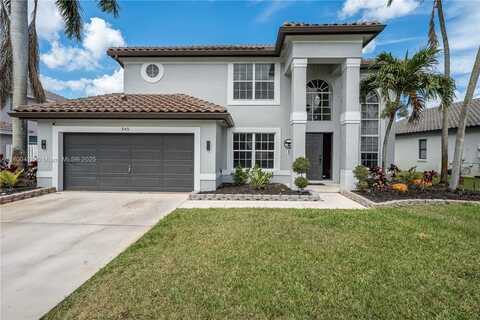 545 SW 180th Ave, Pembroke Pines, FL 33029