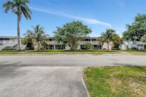 532 S Luna Ct, Hollywood, FL 33021