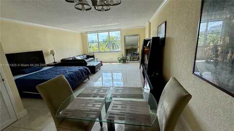 2501 S Ocean Dr, Hollywood, FL 33019