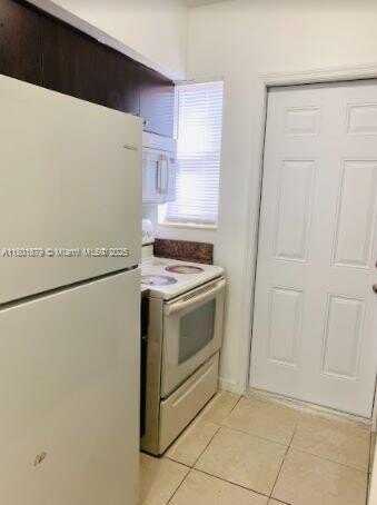 1255 SW 6th St, Miami, FL 33135