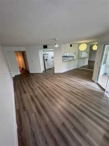 12850 SW 4th Ct, Pembroke Pines, FL 33027