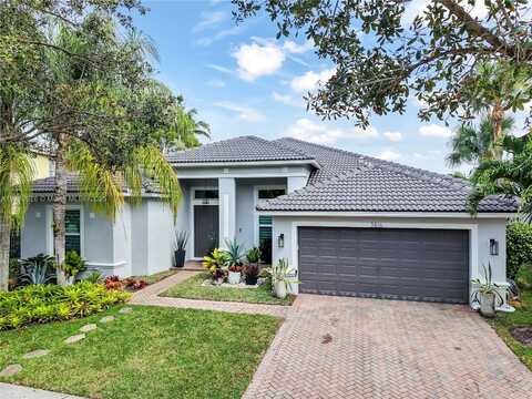 3816 W Hibiscus St, Weston, FL 33332