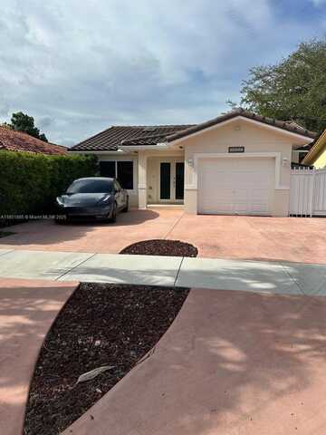 14241 SW 102nd St, Miami, FL 33186